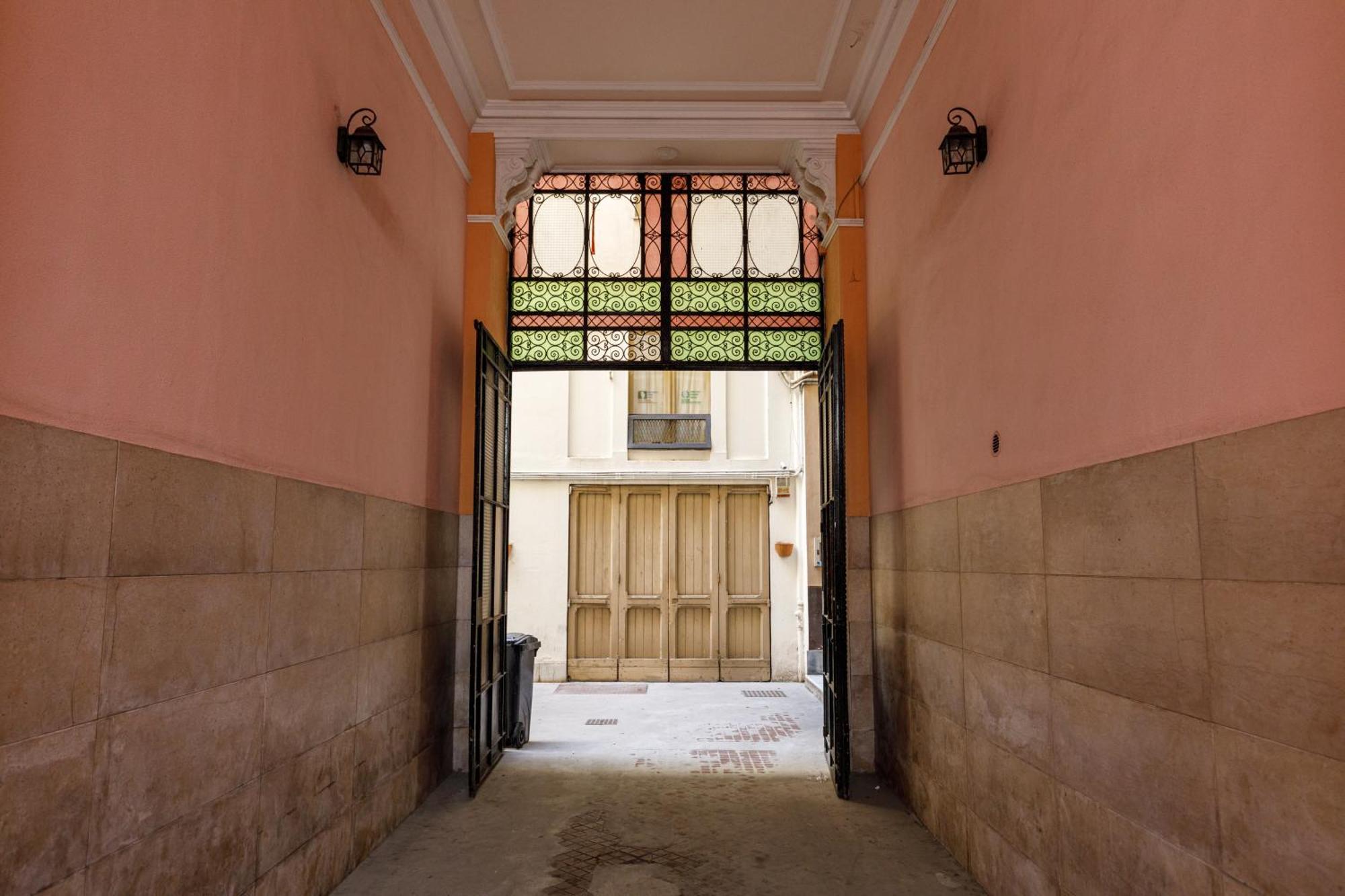 Onlyrooms V - Central & Train Station Cagliari Exterior foto