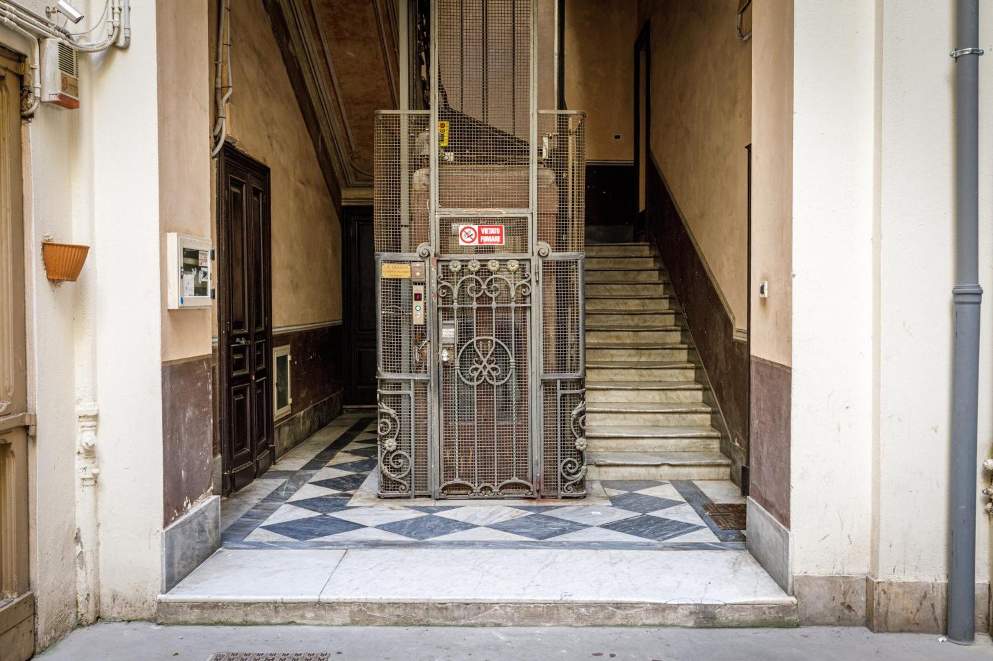 Onlyrooms V - Central & Train Station Cagliari Exterior foto