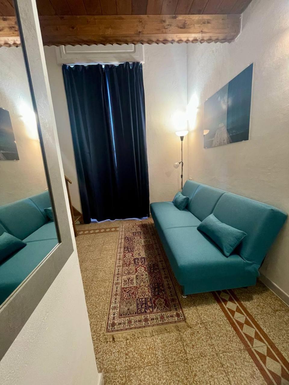 Onlyrooms V - Central & Train Station Cagliari Habitación foto